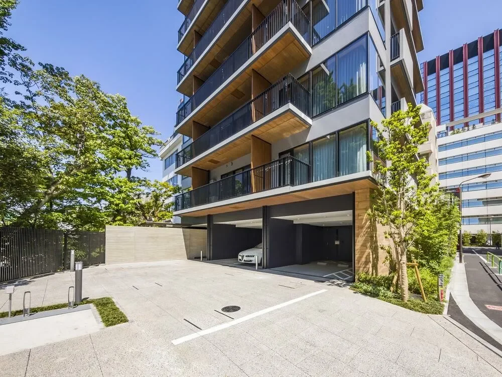 プラウド神田駿河台 アプローチ