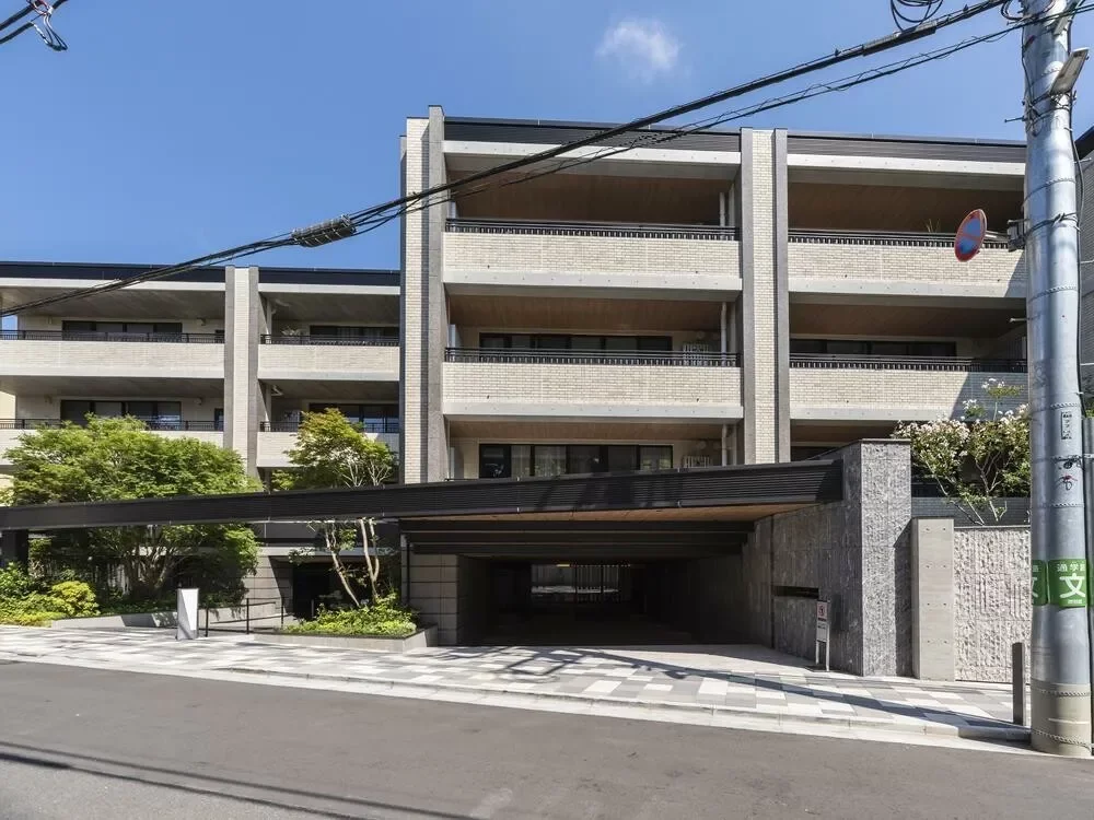 リーフィアレジデンス上原 エントランス