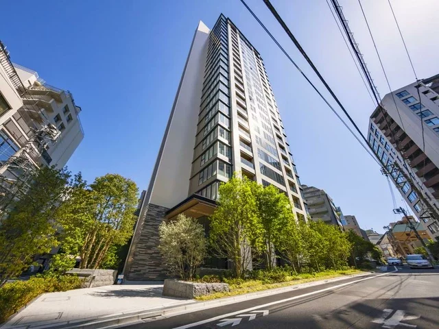 アルビオ・ザ・タワー千代田飯田橋 外観