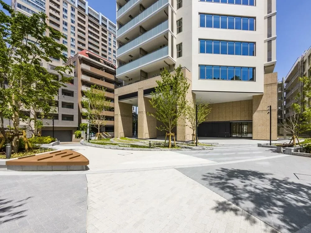 ザ・パークハウス三田タワー アプローチ