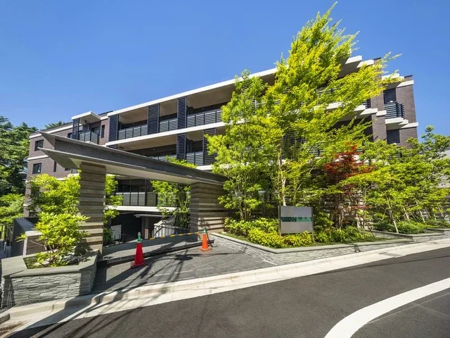 ザ・パークハウス御苑内藤町