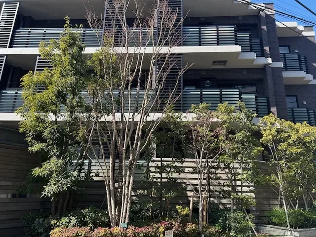 ザ・パークハウス御苑内藤町 外観