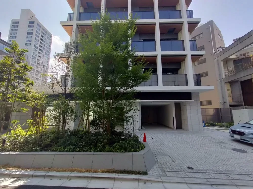 ザ・パークハウス麹町テラス アプローチ