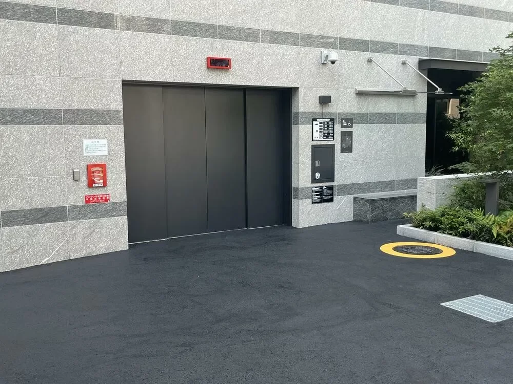 グランリビオ表参道 駐車場