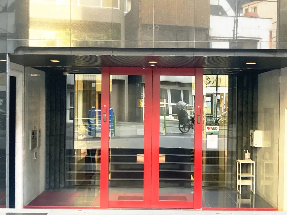 コンパートメント東京中央 エントランス