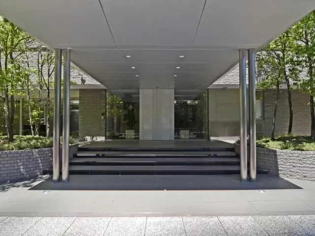 渋谷アインス エントランス