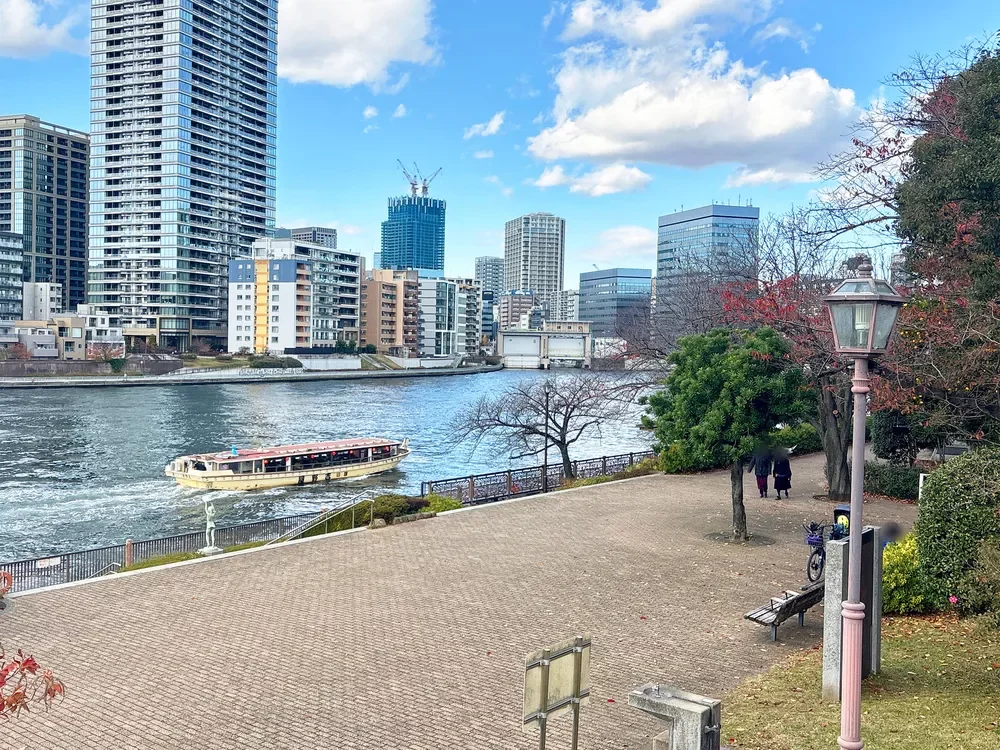 石川島灯台から佃公園・隅田川