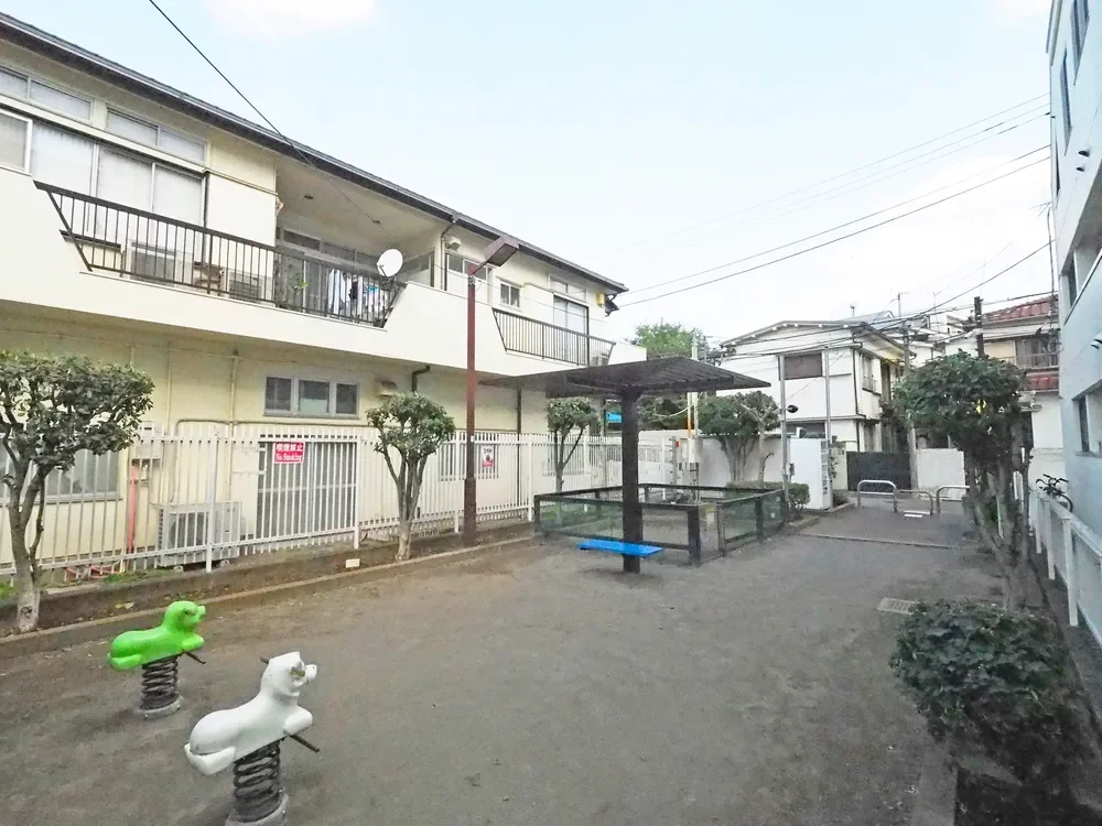 東三丁目児童遊園地