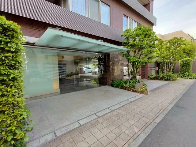 パークコート四谷 アプローチ