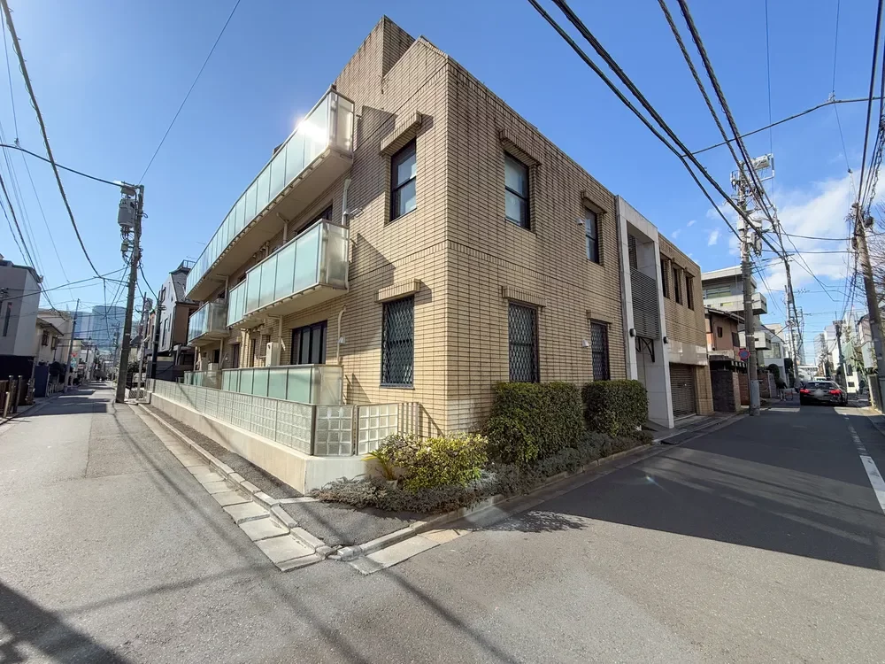 ディークラディア青山ラグゼス