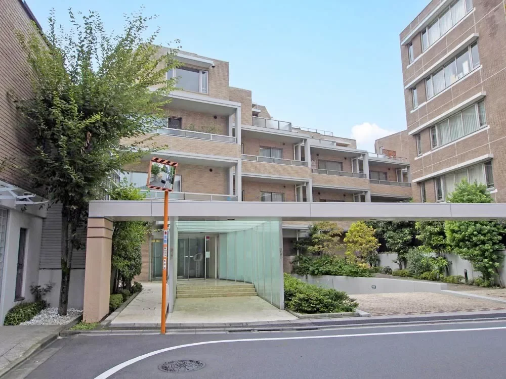 パークハウス市谷砂土原町レフィナール