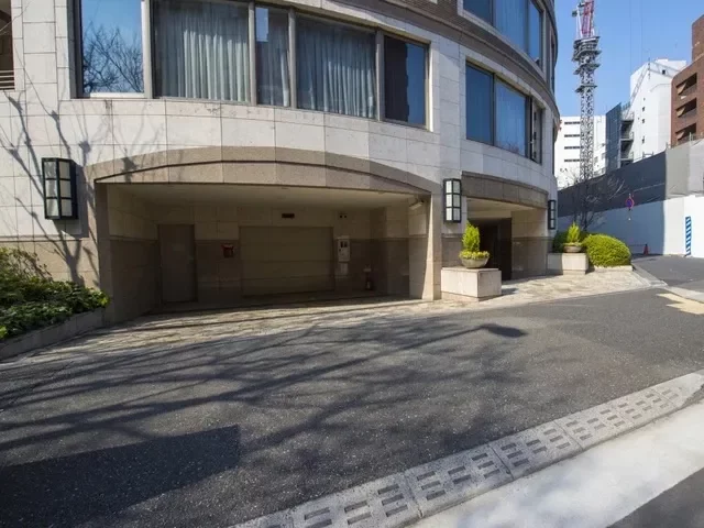 パークコート三番町 アプローチ