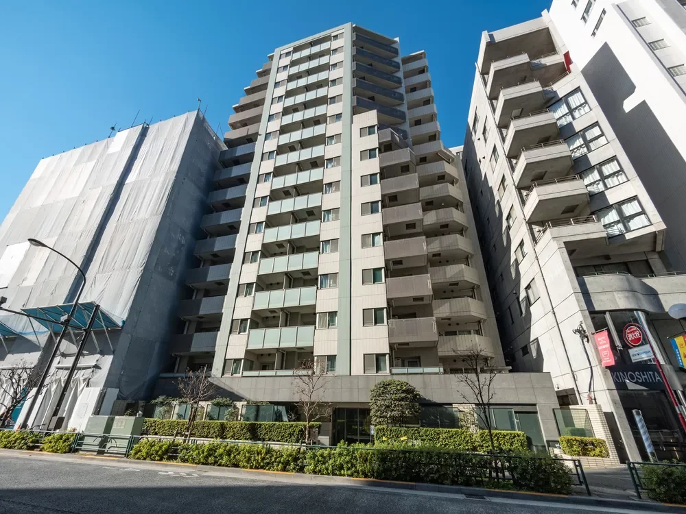 フォルム四谷外苑東