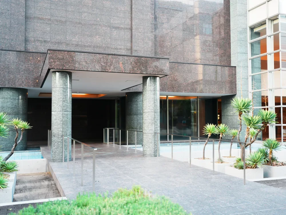 オリゾンマーレ エントランス