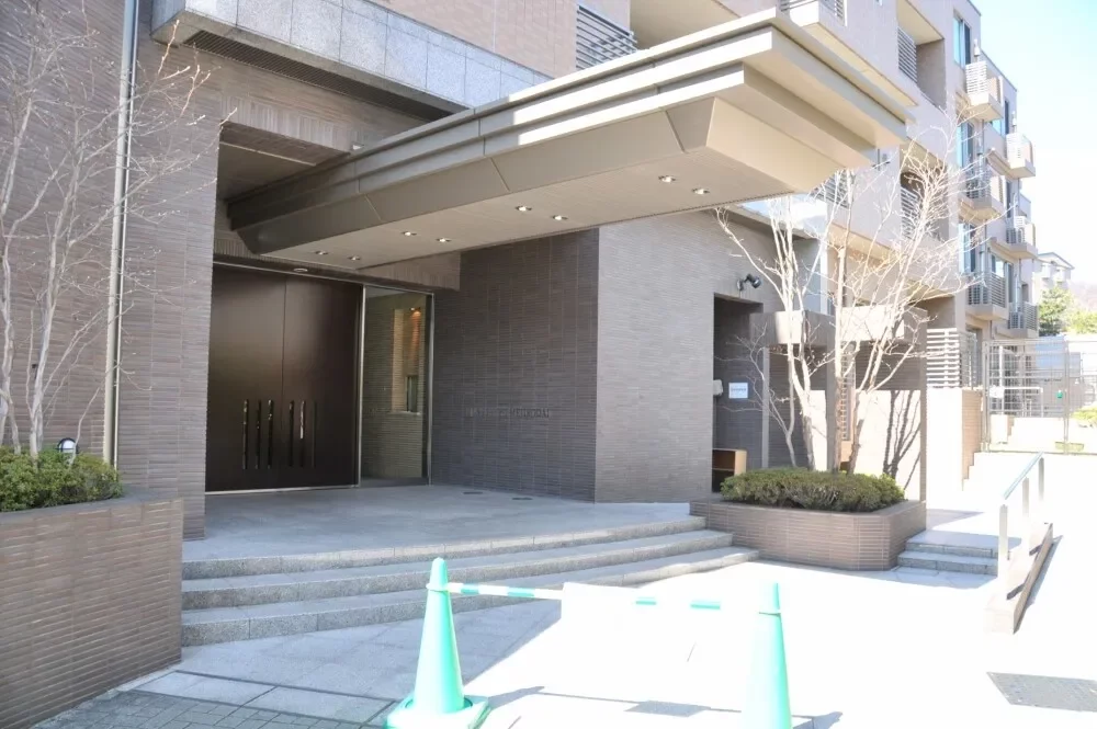 アルス文京目白台 エントランス