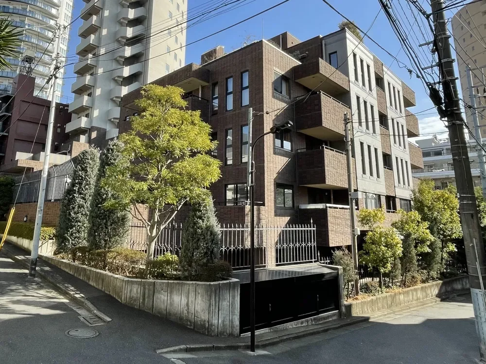 ザ・ドチェスター南青山 外観