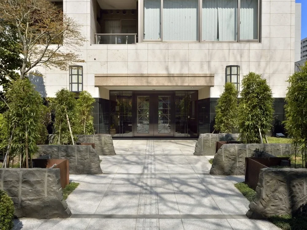 パークコート四番町 メインゲート