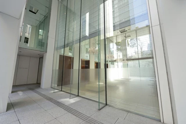 虎ノ門タワーズレジデンス エントランス