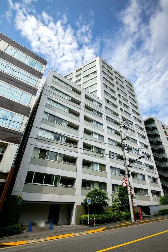 ローレルコート市ヶ谷 外観