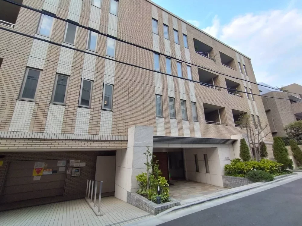 白金三光坂クラティオ 外観