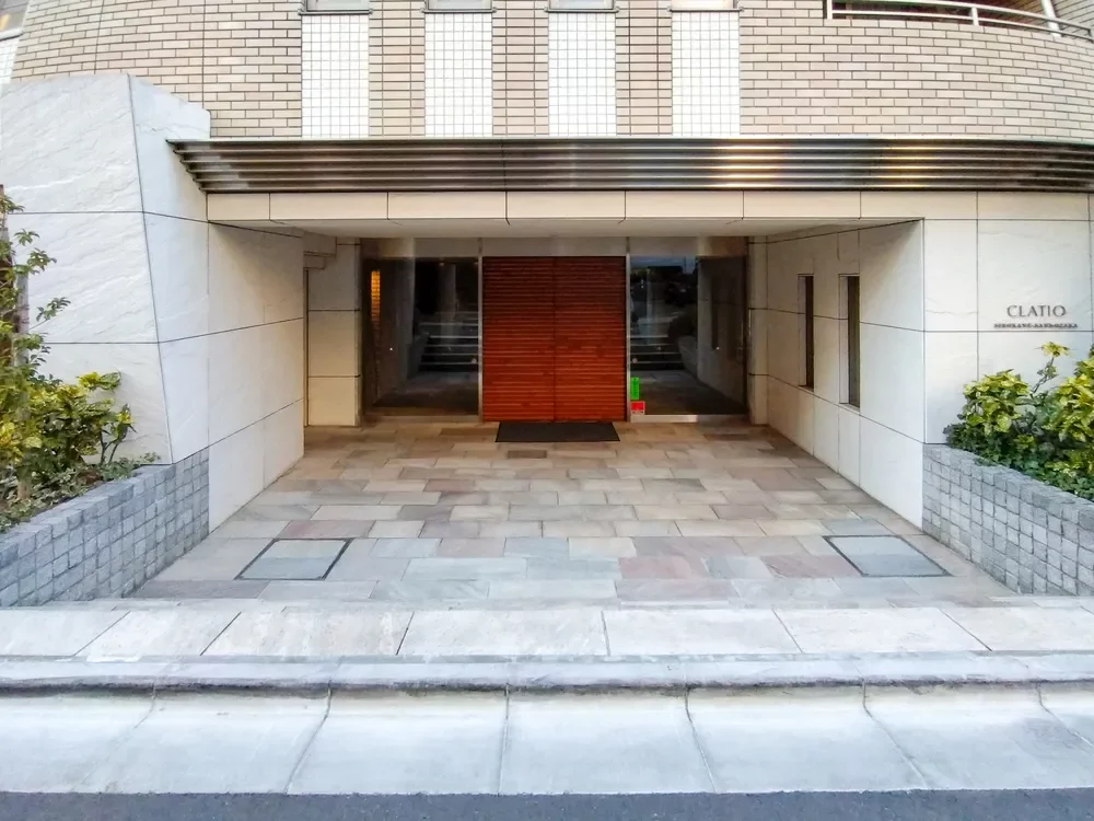 白金三光坂クラティオ エントランス