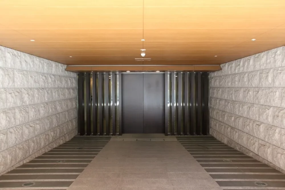 ブリリア外苑出羽坂 エントランス