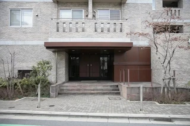 パークコート市谷仲之町 エントランス