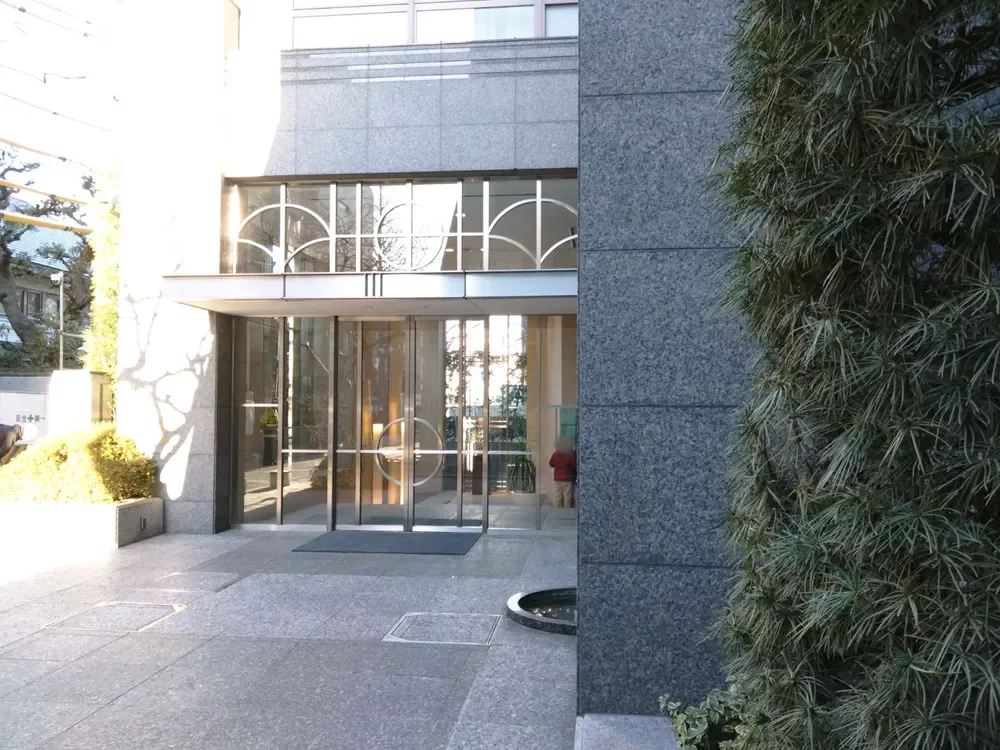 パークマンション白金台カトル アプローチ