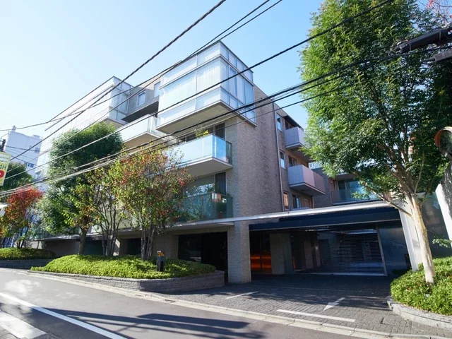 プラウド南青山 外観