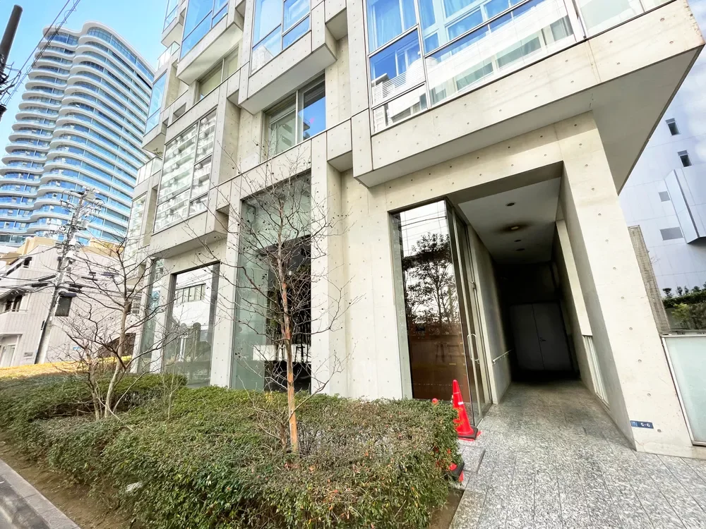 ディーグランセ南青山ハイヴァリー エントランス