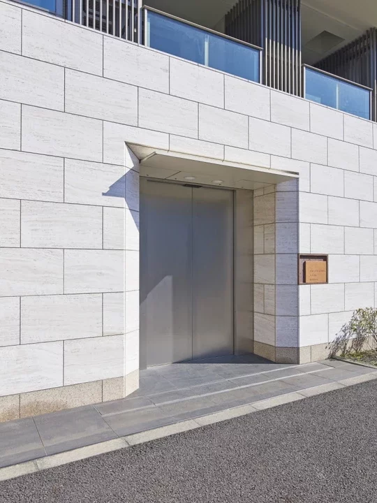 有栖川パークハウス エントランス