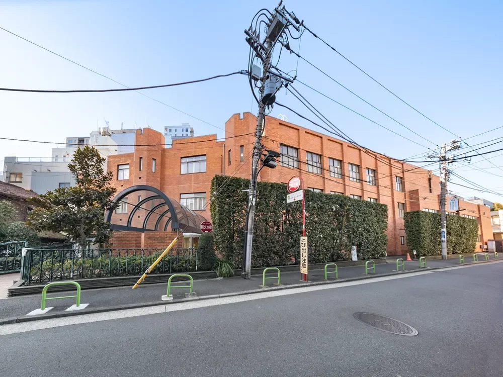 頌栄女子学院 中学校・高等学校