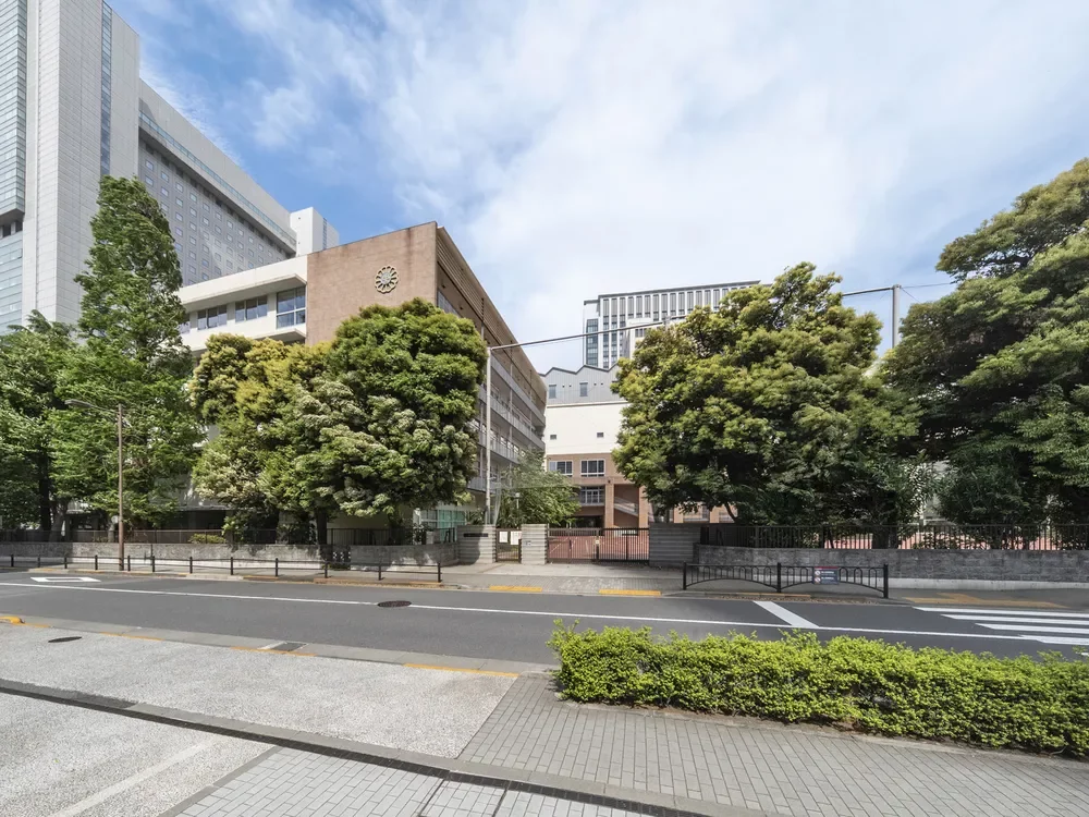 千代田区立麹町中学校