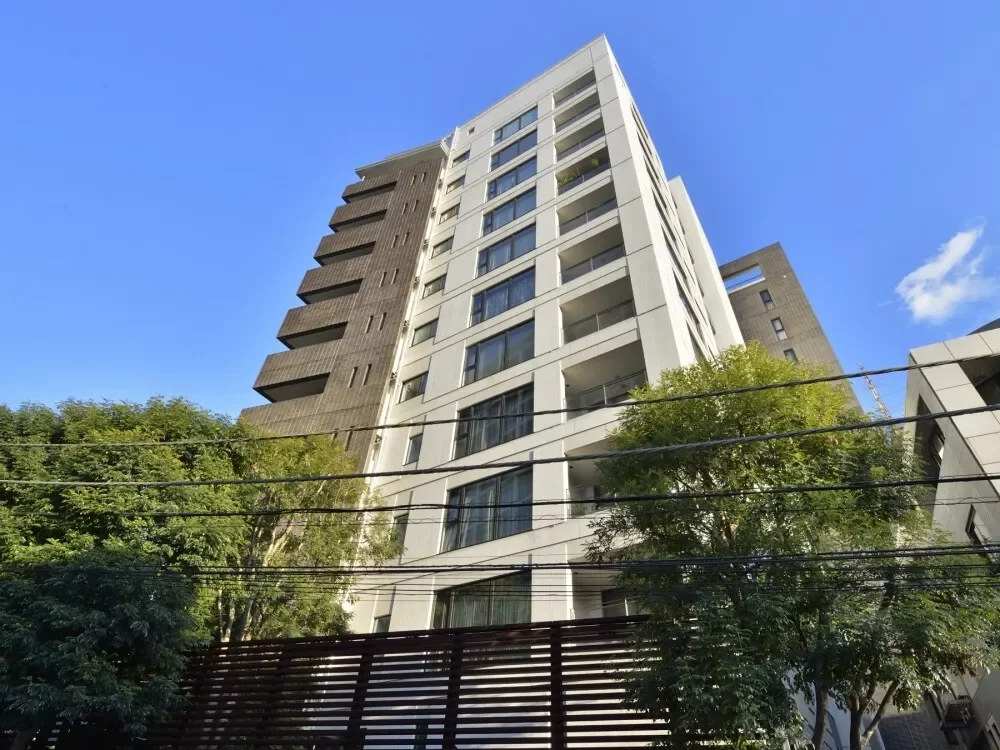 フォレセーヌ赤坂氷川町 外観