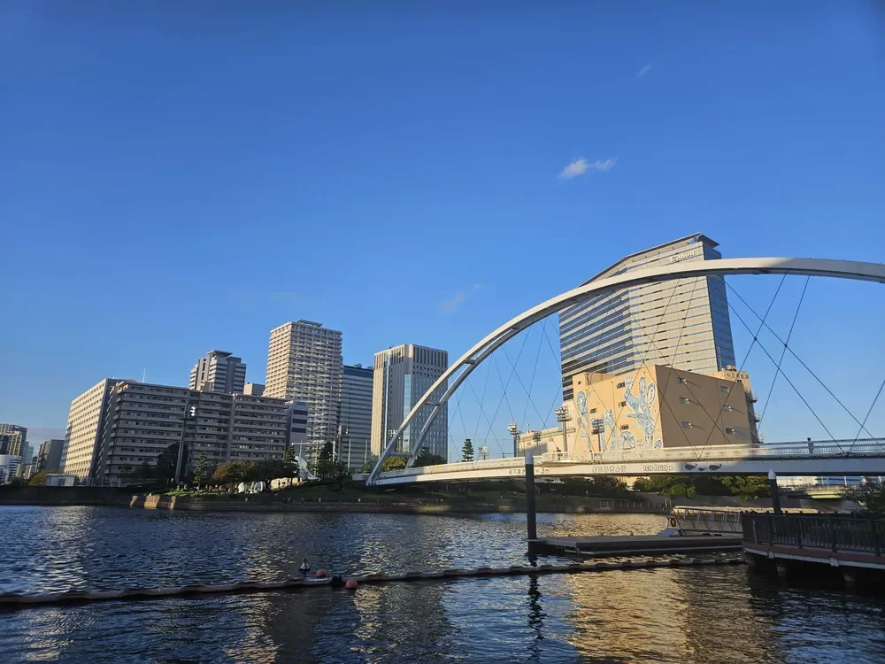 天王洲運河に架かるアイル橋