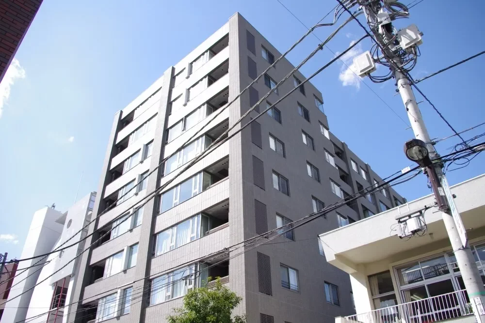 グランスイート六番町