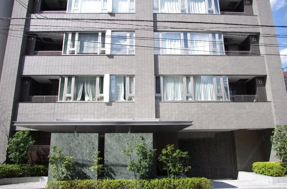 グランスイート六番町 外観