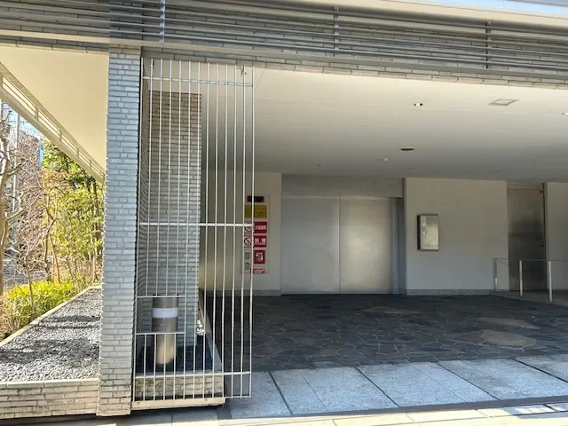 パークハウス常盤松 駐車場