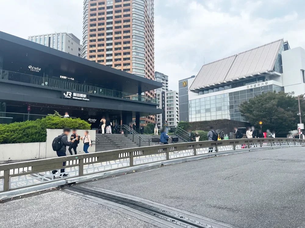  JR飯田橋駅
