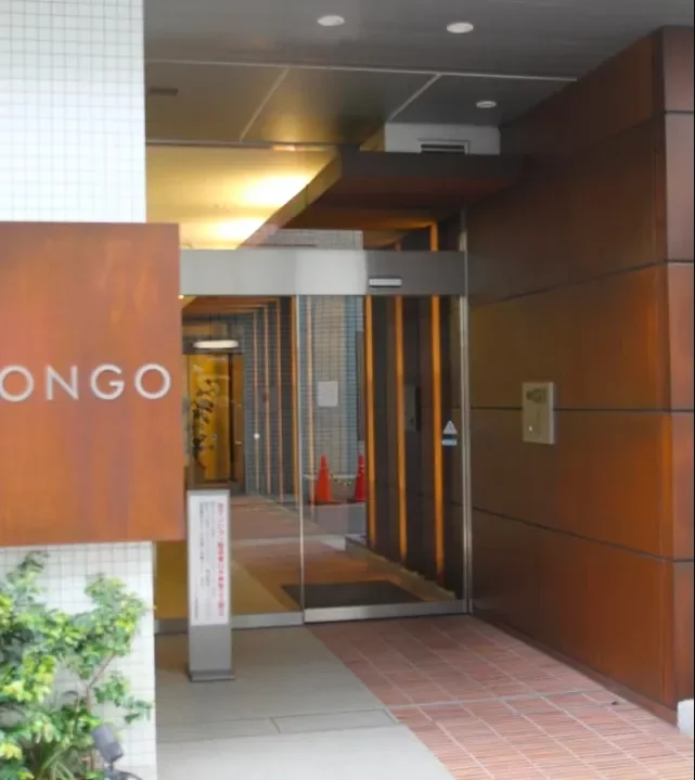 クレヴィア本郷 エントランス