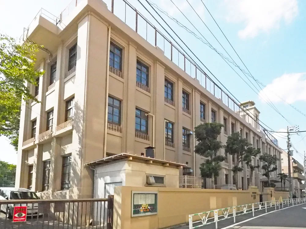 渋谷区立広尾小学校
