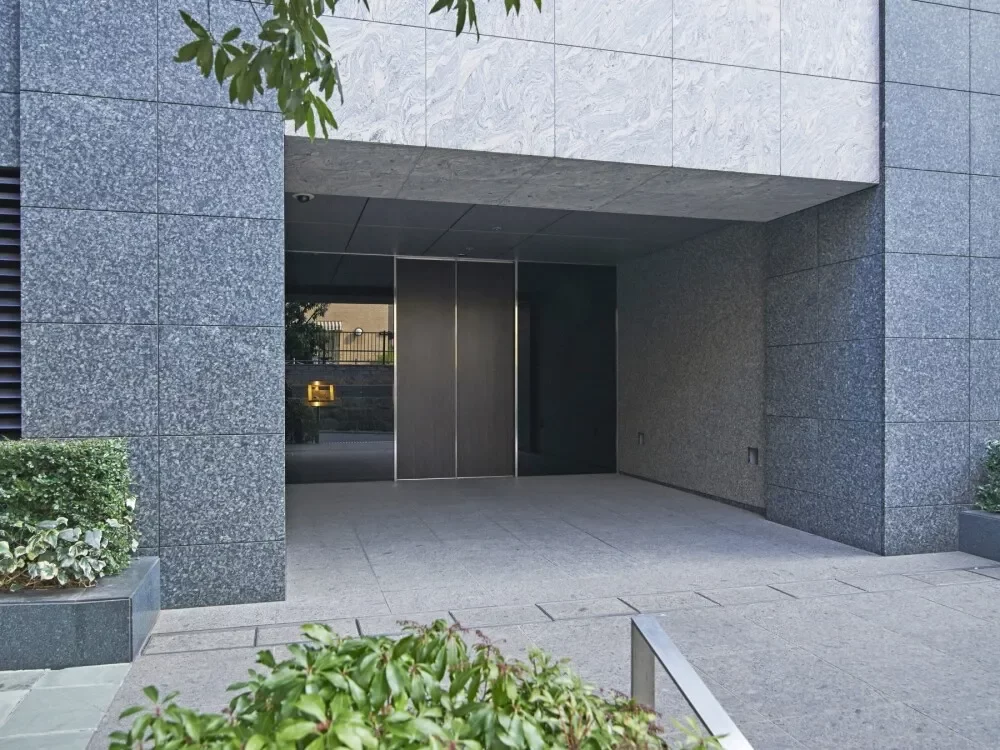 アトラスタワー六本木 エントランス