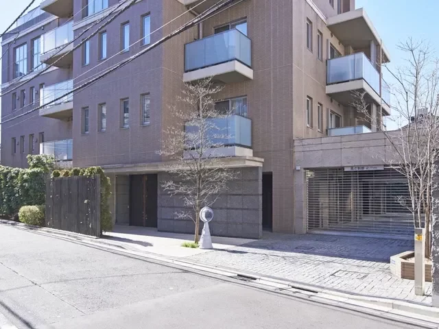 スタイルハウス西麻布 アプローチ