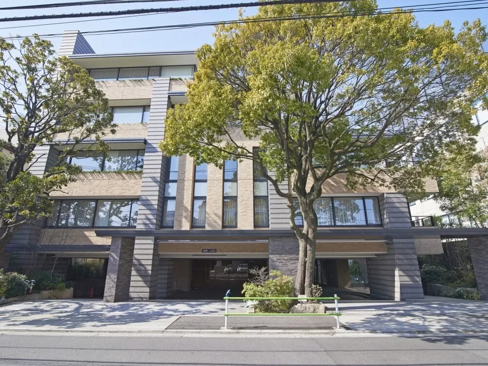 プラウド元麻布 外観