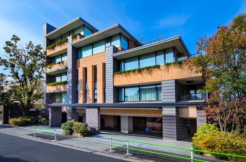 プラウド元麻布 外観