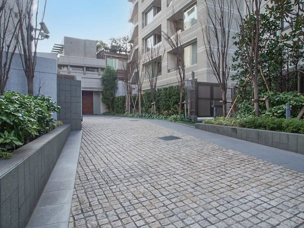 パークコート目黒青葉台ヒルトップレジデンス アプローチ