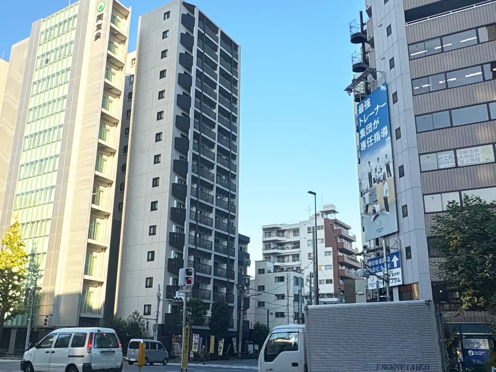 西片交差点から文京春日プラッツ