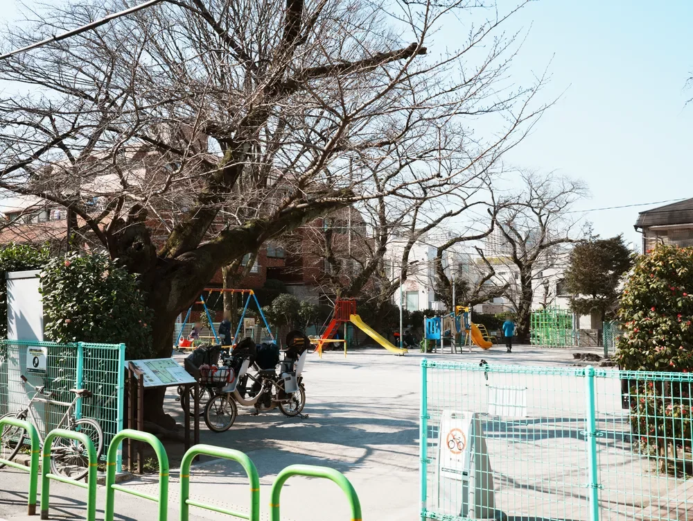 白金児童遊園（猿町公園）