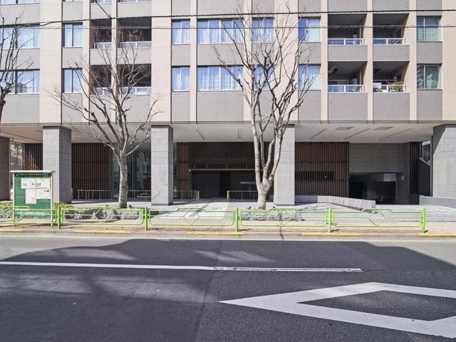 ブリリアウェリス月島 アプローチ