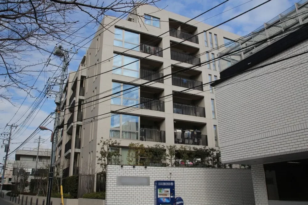 プラウド市谷仲之町ヒルトップ 外観